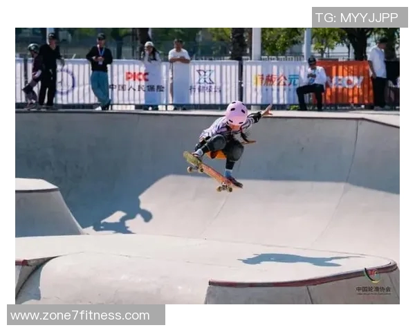 广州滑板队的表现分析与控制技巧的得失探讨