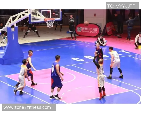 南京篮球队在全国锦标赛中的奋勇拼搏与辉煌成就全景回顾