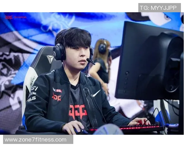 高校联赛分析:JDG战队技术实力全面解析与表现评估 高校联赛分析:JDG战队技术实力全面解析与表现评估