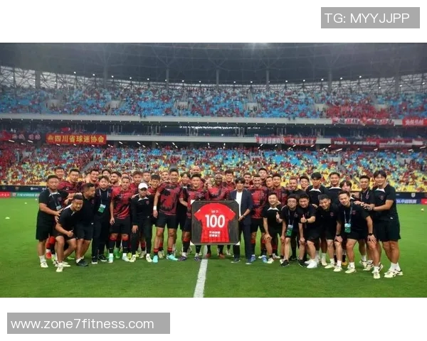 重庆足球队节奏之争引发热议球迷与专家观点交锋